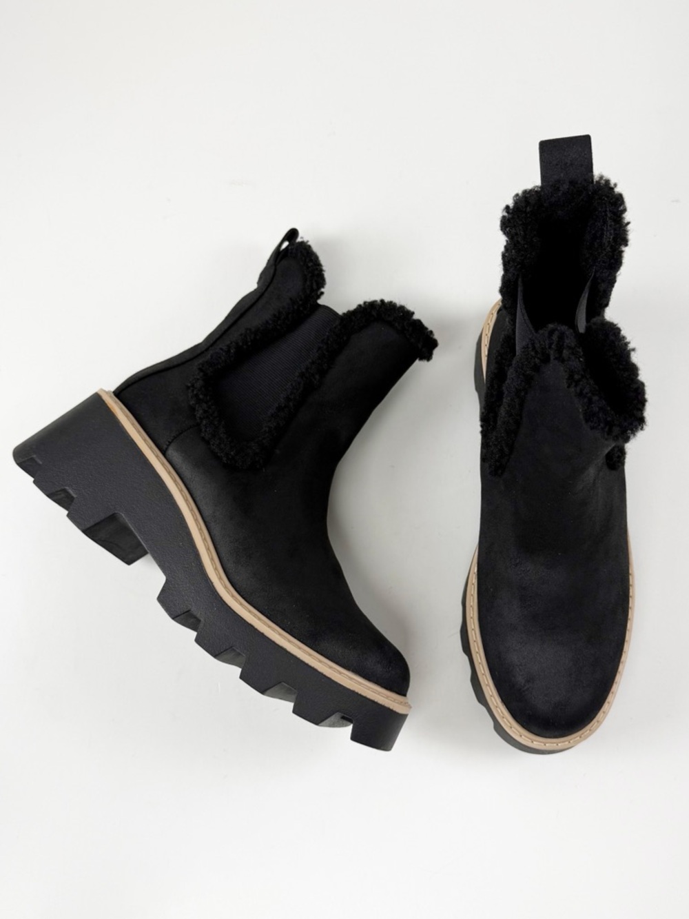 DV Dolce Vita Vandi Cozy Lug-Sole Platform Booties Womens 8.5 Black NEW